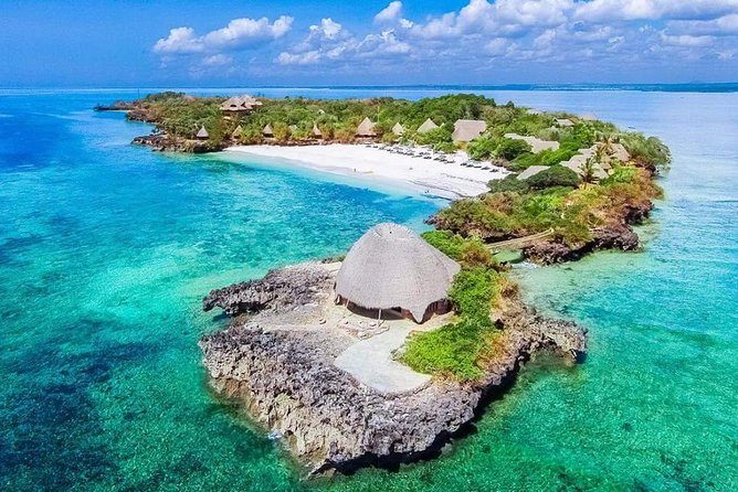 11 Days Kenya High-End Safari and Beach