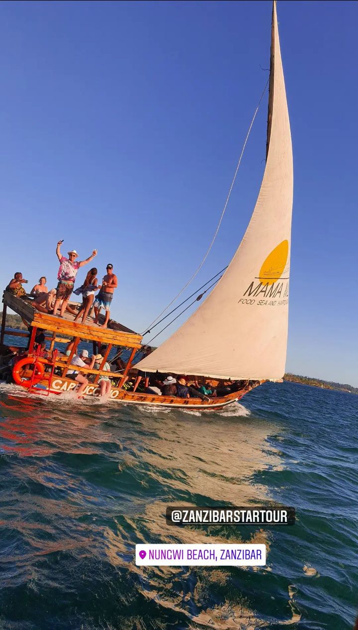 Nungwi Turtles & Private Sunset Dhow Cruise
