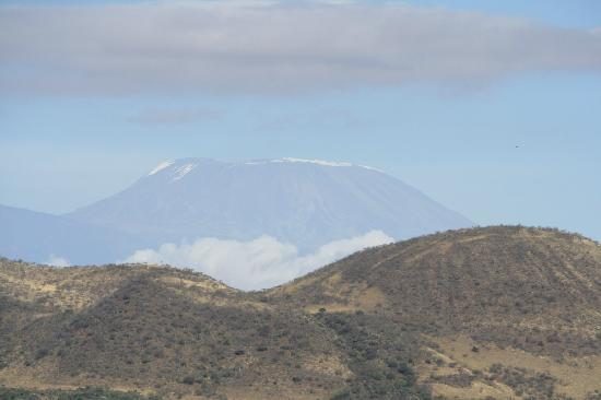 Viewing Mount Kilimanjaro from Tsavo National Park